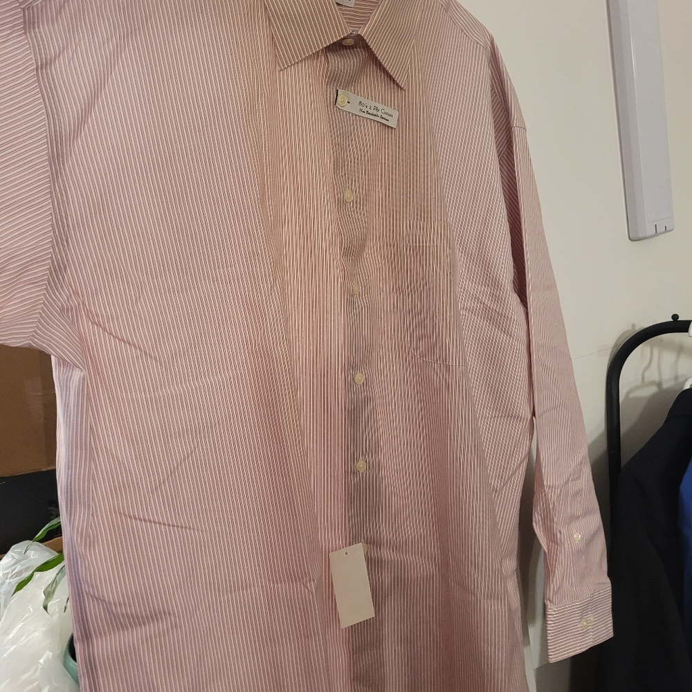 Man's  Shirt - Picture 5 of 7